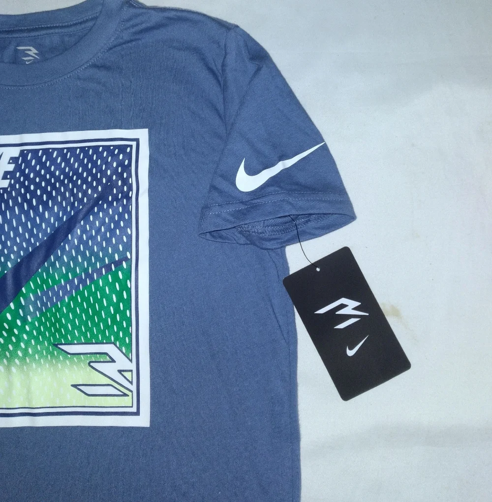Nike Boys Youth 2pc Jogger & Tee Set- Small - Picture 3 of 4